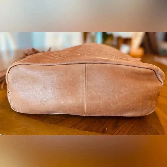 Isabella Fiore Vintage Hobo Cognac Leather Tassle Braided Stitching Detailed Bag - Picture 5 of 16